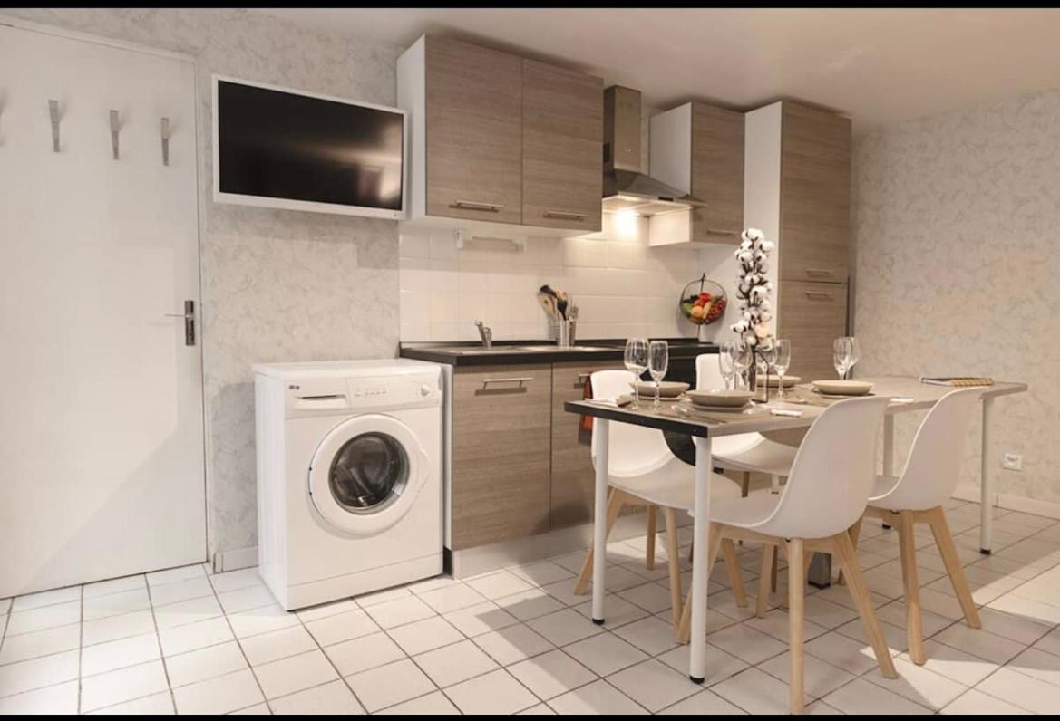 Appart Illy Cosy Et Confortable Saint-Etienne  Esterno foto